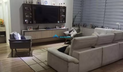 Casa para alugar em Santa Isabel de 230.00m² com 3 Quartos, 1 Suite e 4 Garagens