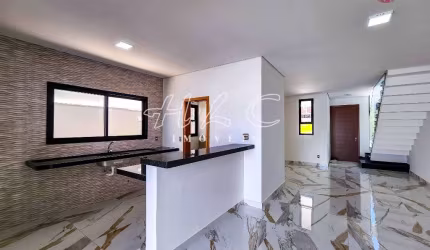 Casa para venda em Jardim Celeste de 150.00m² com 3 Quartos, 1 Suite e 4 Garagens