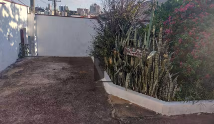 Casa para venda em Jardim Nova Europa de 50.00m² com 2 Quartos e 2 Garagens