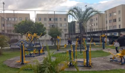 Apartamento para venda em Fazendinha de 45.00m² com 2 Quartos e 1 Garagem