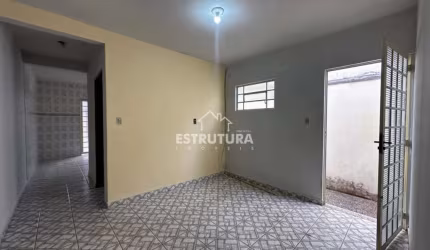 Casa para alugar em Jardim Cherveson de 140.00m² com 1 Quarto