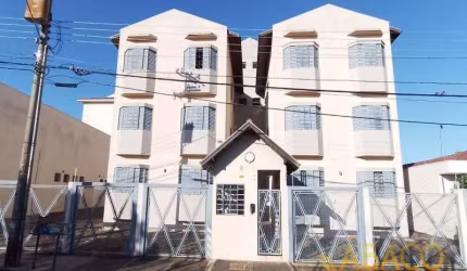 Apartamento para alugar em Vila Faria de 80.00m² com 3 Quartos, 1 Suite e 1 Garagem
