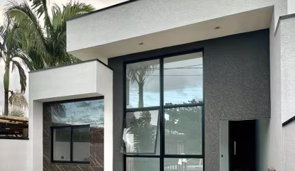 Casa para venda em Pontal Do Paraná de 94.00m² com 3 Quartos, 1 Suite e 1 Garagem