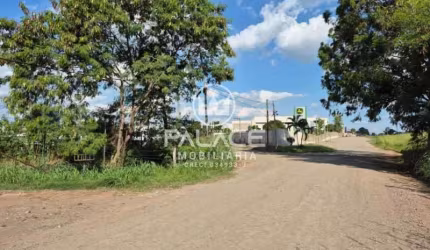 Galpão / Depósito / Armazém para venda em Dois Córregos de 583.00m² com 10 Garagens
