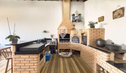 Casa para venda em Loteamento Residencial Central Park I de 173.00m² com 3 Quartos, 1 Suite e 3 Garagens
