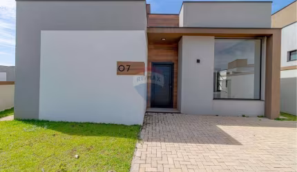 Casa de Condomínio para venda em San Fernando Valley de 117.60m² com 3 Quartos, 3 Suites e 2 Garagens