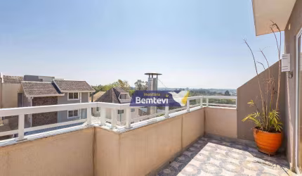 Sobrado para venda em Santa Felicidade de 127.00m² com 3 Quartos, 1 Suite e 3 Garagens