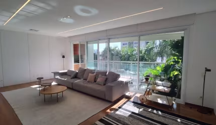 Apartamento para venda e aluguel em Cambuí de 157.00m² com 3 Quartos, 3 Suites e 3 Garagens