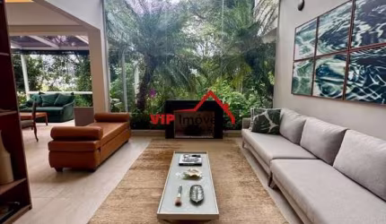 Casa de Condomínio para venda em Jardim Novo Mundo de 239.00m² com 3 Quartos, 3 Suites e 1 Garagem