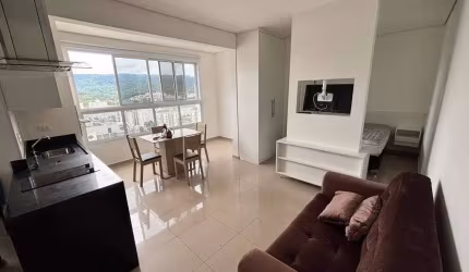 Apartamento para alugar em Loteamento Mogilar de 43.47m² com 1 Quarto e 1 Garagem