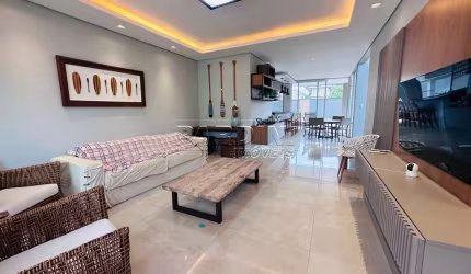 Casa para venda em Praia Da Lagoinha de 280.00m² com 4 Quartos, 4 Suites e 6 Garagens