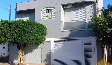 Casa para venda em Conjunto Habitacional Mário Amato de 200.00m² com 2 Quartos, 1 Suite e 2 Garagens