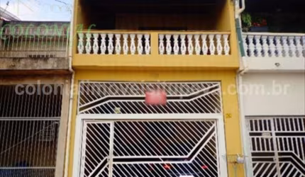 Casa para venda em Portal De Santa Fé de 125.00m² com 3 Quartos, 1 Suite e 2 Garagens