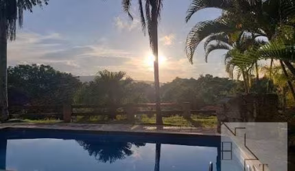Chácara para alugar em Bom Jesus dos Perdões de 204.00m² com 3 Quartos, 1 Suite e 10 Garagens