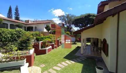 Casa para alugar em Jardim Flamboyant-b de 834.00m² com 8 Quartos, 7 Suites e 1 Garagem