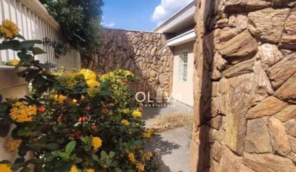 Casa para venda em Boa Vista de 330.00m² com 4 Quartos, 3 Suites e 4 Garagens