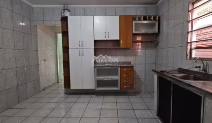 Sobrado para venda em Montanhão de 125.00m² com 3 Quartos