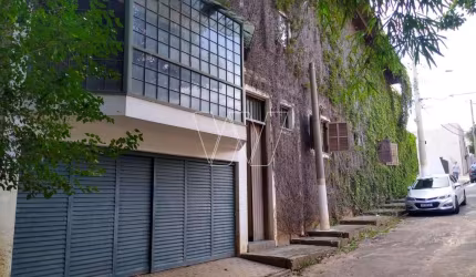 Sobrado para venda em Sousas de 179.30m² com 3 Quartos e 4 Garagens
