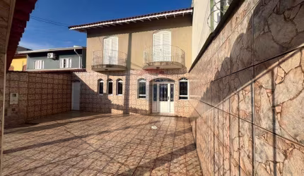 Casa para venda em Parque Brasil de 112.58m² com 3 Quartos, 3 Suites e 3 Garagens