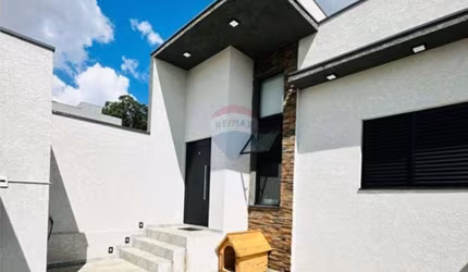Casa para venda em Condomínio Villa Verde Bragança de 87.00m² com 3 Quartos, 1 Suite e 2 Garagens