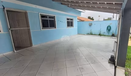 Casa para venda em São Gabriel de 70.00m² com 4 Quartos e 2 Garagens