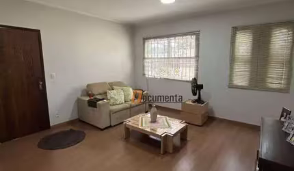 Casa para venda em Icaray de 171.00m² com 3 Quartos, 1 Suite e 2 Garagens