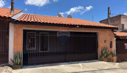 Casa para venda em Jardim Santa Bárbara de 126.00m² com 2 Quartos
