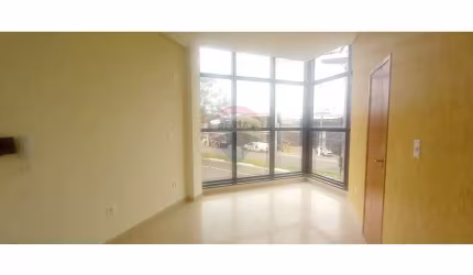 Sala Comercial para alugar em Parque Gabriel de 27.00m² com 2 Quartos