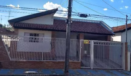 Casa para venda em Stella Maris de 244.00m² com 3 Quartos, 1 Suite e 1 Garagem