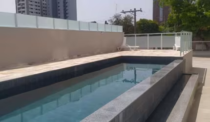 Apartamento para venda em Centro de 130.00m² com 2 Quartos, 1 Suite e 2 Garagens