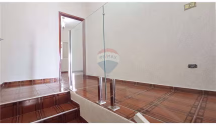 Sobrado para venda em Vila São Carlos de 387.21m² com 3 Quartos
