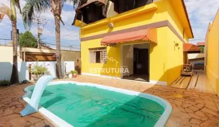 Casa para alugar em Vila Santo Antônio de 183.00m² com 3 Quartos e 1 Suite