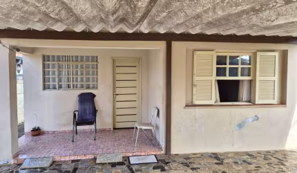 Casa para venda em Santa Cruz de 167.00m² com 4 Quartos e 2 Garagens