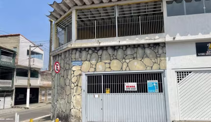Sobrado para venda em Vila Jacuí de 180.00m² com 4 Quartos, 1 Suite e 2 Garagens