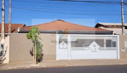 Casa para venda em Eldorado de 285.00m² com 3 Quartos, 3 Suites e 2 Garagens