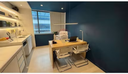 Sala Comercial para alugar em Barra Da Tijuca de 24.00m² com 1 Garagem