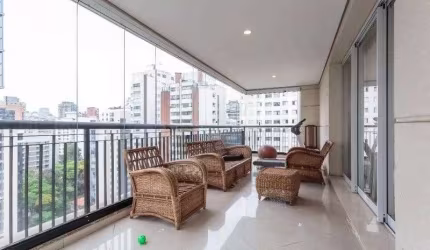 Apartamento para venda em Vila Nova Conceição de 250.00m² com 3 Quartos, 3 Suites e 4 Garagens