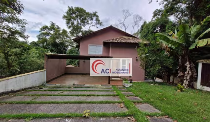 Casa de Condomínio para venda em Vila Verde de 220.00m² com 3 Quartos, 3 Suites e 6 Garagens