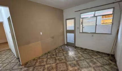Casa para venda em Irajá de 90.00m² com 2 Quartos
