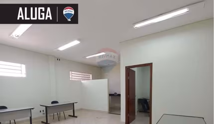 Sala Comercial para alugar em Parque Alto De Fátima de 100.00m²