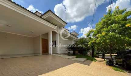 Casa de Condomínio para venda em Parque Residencial Damha Iv de 240.00m² com 3 Quartos, 1 Suite e 4 Garagens
