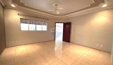 Casa para alugar em Jardim Dibi de 120.00m² com 2 Quartos e 2 Garagens