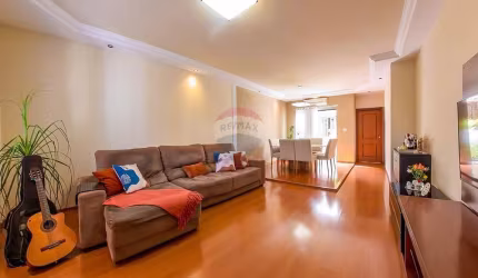 Casa para venda em Jardim São Pedro de 210.00m² com 3 Quartos, 1 Suite e 2 Garagens
