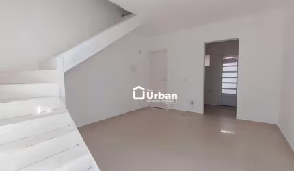 Casa de Condomínio para venda em Caucaia Do Alto de 50.00m² com 2 Quartos e 1 Garagem