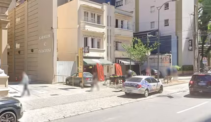 Loja para venda em Centro de 110.00m² com 1 Garagem