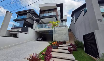Casa de Condomínio para venda em Residencial Real Park de 295.00m² com 4 Quartos e 4 Suites