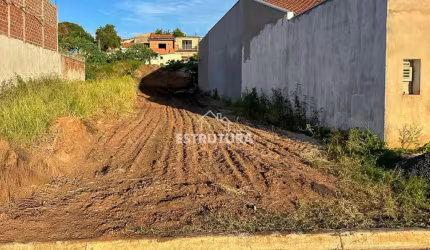 Casa para venda em Jardim Novo de 55.00m² com 2 Quartos e 2 Garagens