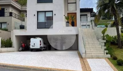 Casa para alugar em Alphaville de 560.00m² com 5 Quartos, 5 Suites e 4 Garagens