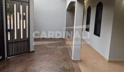 Casa para venda em Jardim Beatriz de 179.00m² com 3 Quartos, 1 Suite e 2 Garagens