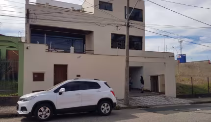 Sobrado para alugar em Jardim Santa Rosália de 492.00m² com 5 Quartos e 1 Suite